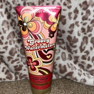 Bath & Body Works Groovy Watermelon Body Cream - Pink